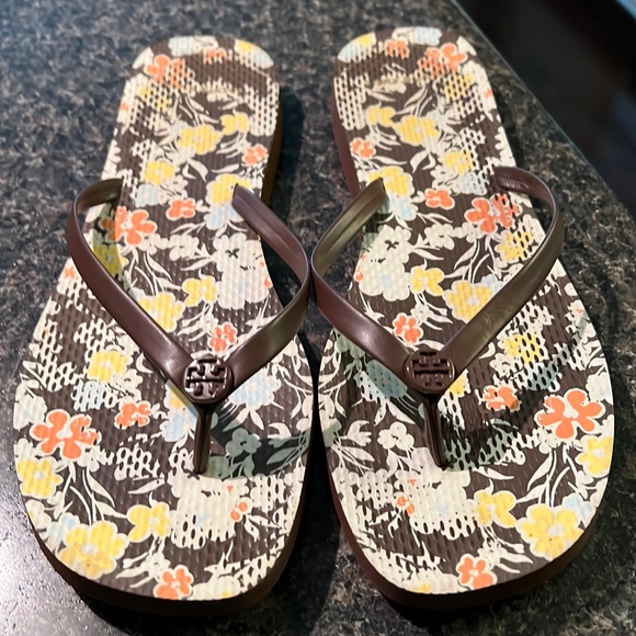 Tory Burch Shoes - NWOT TORY BURCH SANDALS💗💗💗